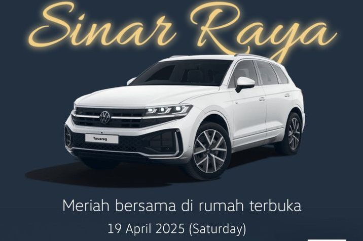 Meriah bersama di rumah terbuka